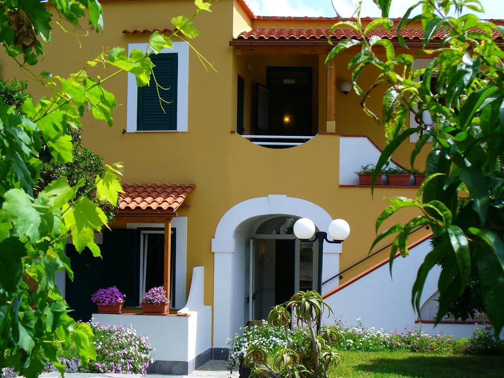 Hotel La Marticana Ischia Eksteriør billede